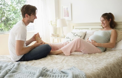 Tuyệt chiêu chăm sóc mẹ bầu 3 tháng đầu dành cho các ông chồng